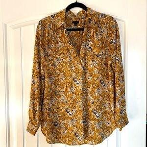 Ann Taylor utility top front pockets mustard color